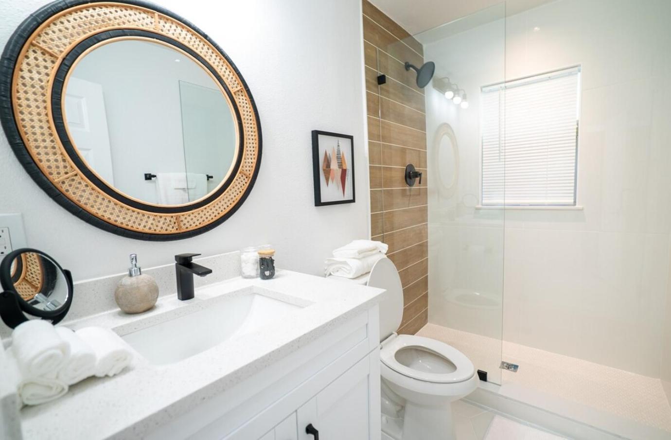 Homey Cozy Newly Renovated Stylish&Chic 7 Guests Tampa Bagian luar foto