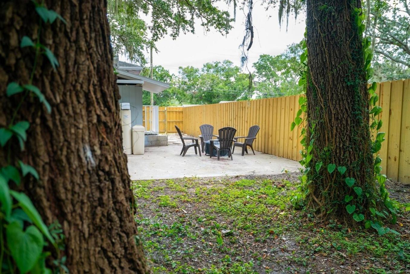 Homey Cozy Newly Renovated Stylish&Chic 7 Guests Tampa Bagian luar foto